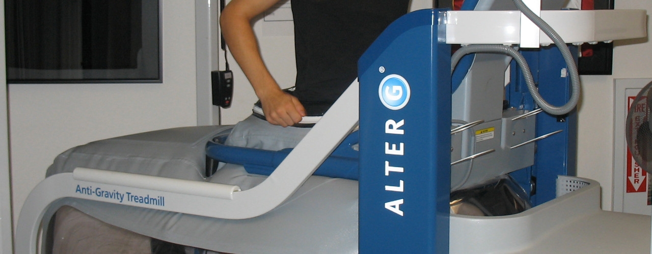 Alter-g-anti-gravity-treadmill-Suburban-Physical-Therapy-Twinsburg-Brecksville-OH