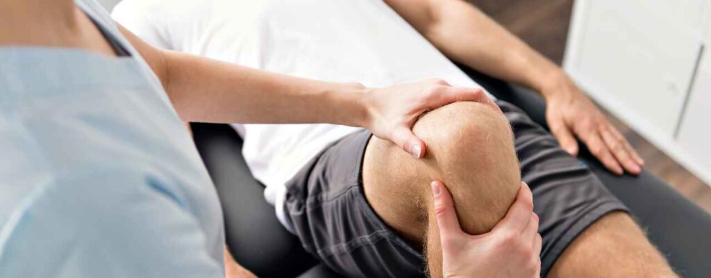 How Manual Therapy Helps Athletes Recover from Sports Injuries