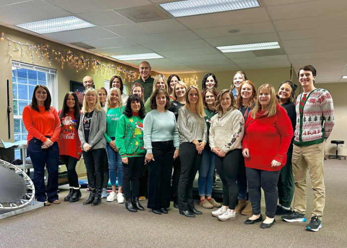 Join-our-team-suburban-physical-therapy-twinsburg-brecksville-oh